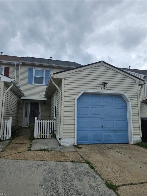 1315 Hafford Rd, Virginia Beach, VA, 23464-8609 | Card Image