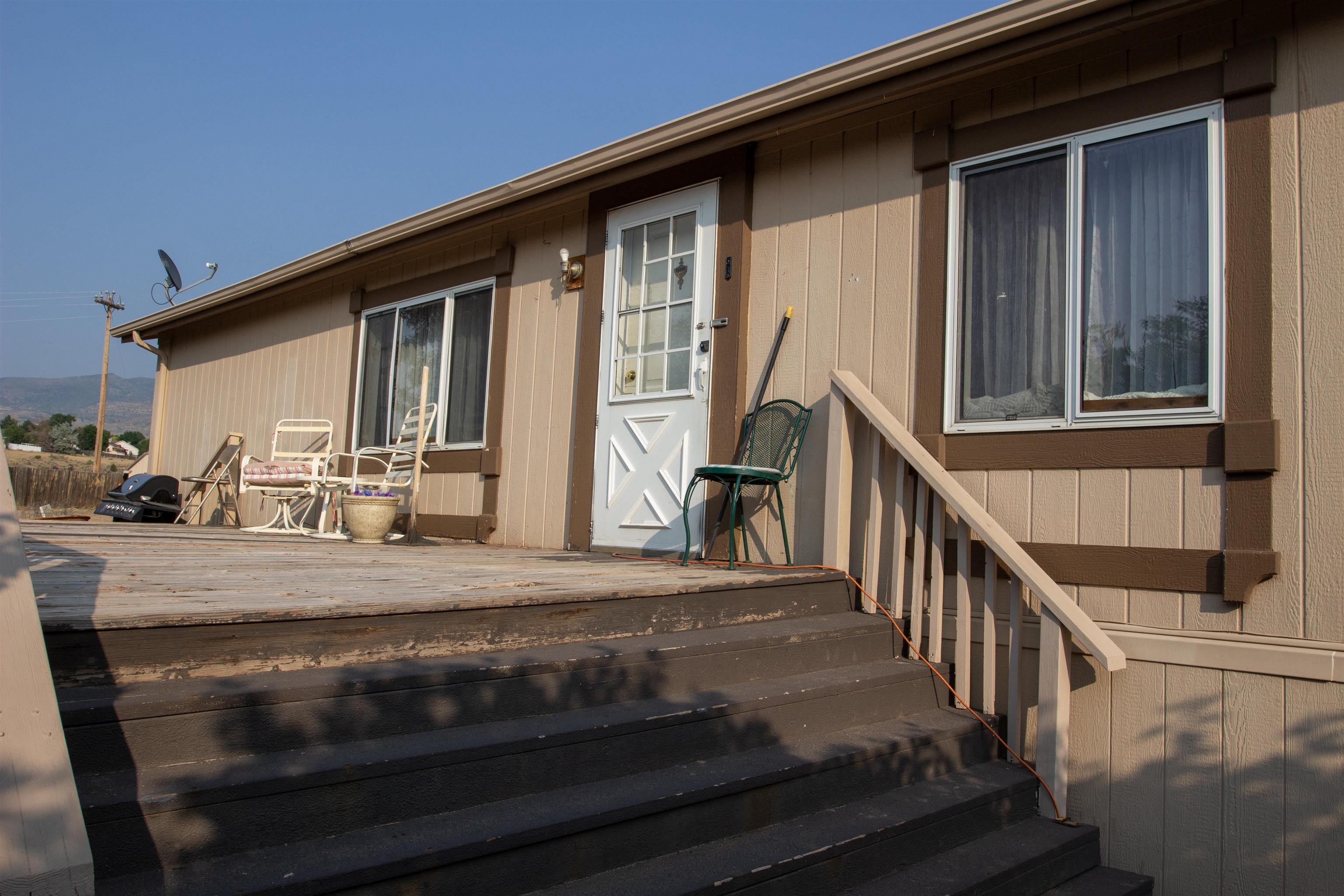 Silver Queen Cir, Parachute, CO 81635