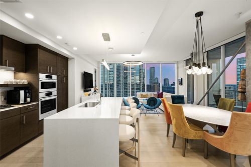 unit-3605-301 West Ave, Austin, TX, 78701-4766 | Card Image