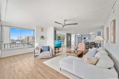 5a-1025 Wilder Ave, Honolulu, HI, 96822-2669 | Card Image