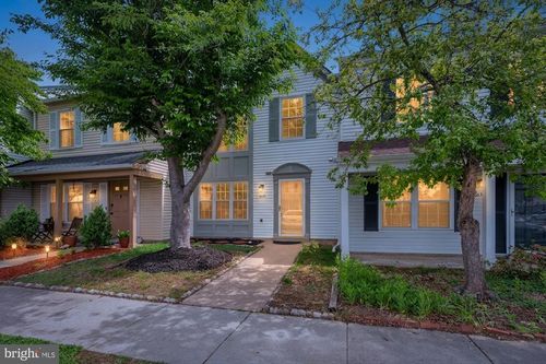 3634 Dahlgren Pl, DUMFRIES, VA, 22026-2602 | Card Image