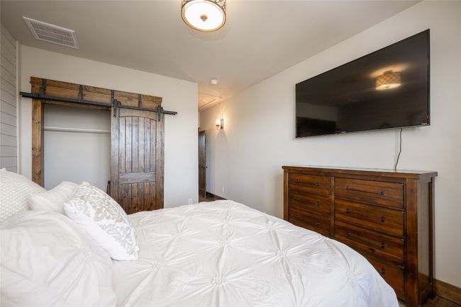 62 Channel View Dr, House other with 4 bedrooms, 5 bathrooms and null parking in Cullowhee NC | Image 37