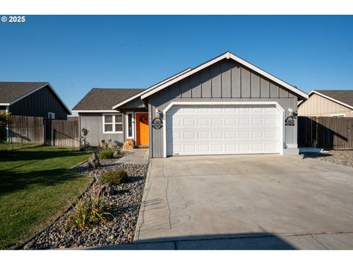 289 Dark Canyon Ave, Umatilla, OR, 97882-6229 | Card Image