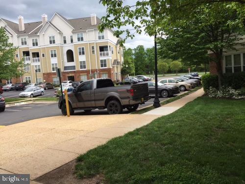 309-2204 Westcourt Ln, HERNDON, VA, 20170-5828 | Card Image
