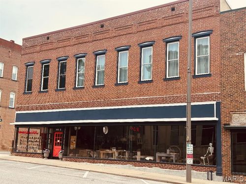 102 N 2nd St, Greenville, IL, 62246-1033 | Card Image