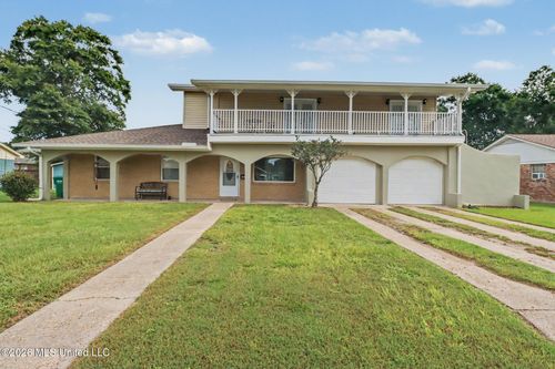 2219 Gregory Blvd, Gulfport, MS, 39507-2754 | Card Image