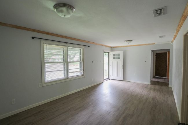 100 Mills St, House other with 2 bedrooms, 1 bathrooms and null parking in Arp TX | Image 4