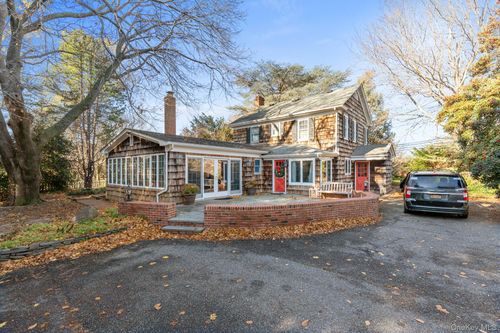 1800 Sound Ave, Mattituck, NY, 11952-3123 | Card Image