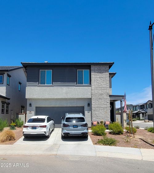 2007 N Marketside Ave, Buckeye, AZ, 85396-4550 | Card Image