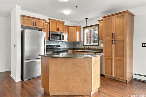 a110-103 Wellman Crescent, Saskatoon, SK, S7T0C1 | Card Image