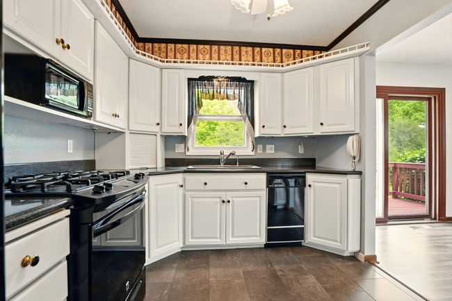 624 West St, House other with 4 bedrooms, 2 bathrooms and null parking in Plainfield IA | Image 12