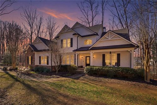 7820 Silver Creek Rd, Dawsonville, GA, 30534-4243 | Card Image