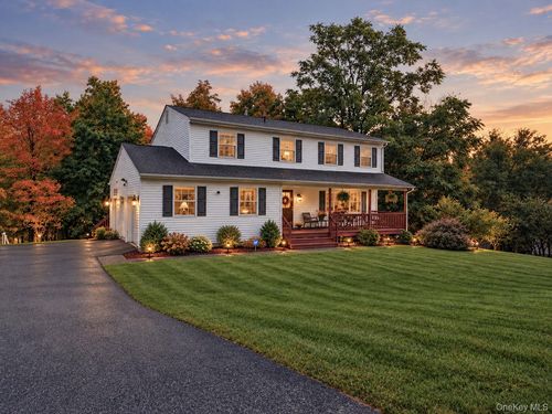 3 Emory Rd, Highland Mills, NY, 10930-2606 | Card Image