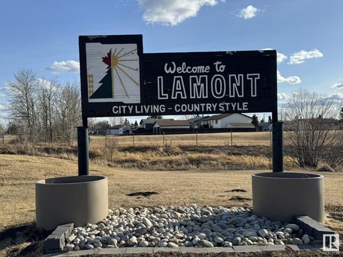 5503 43 St, Lamont, AB, T0B0G8 | Card Image