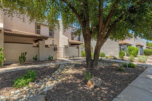 4918 N 74th St, Scottsdale, AZ, 85251-1308 | Card Image