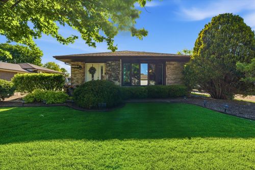 18024 65th Ave, Tinley Park, IL, 60477-4247 | Card Image