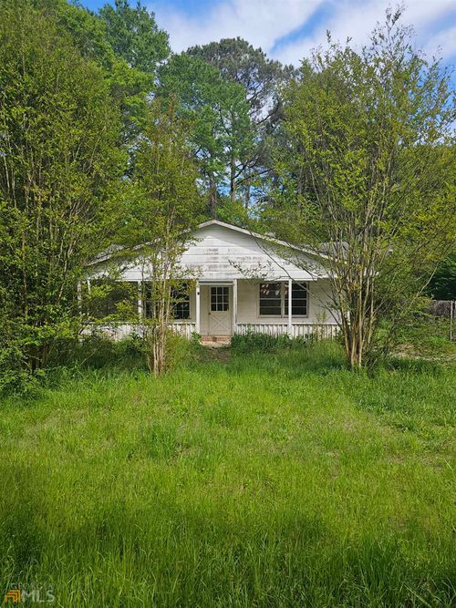 111 Smith Rd, Newnan, GA, 30263-6148 | Card Image