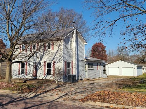 311 E Prairie St, Leesburg, IN, 46538-7720 | Card Image