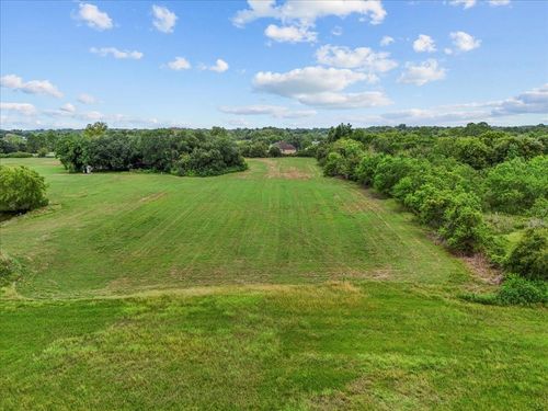 2 Avenue R, Santa Fe, TX, 77510 | Card Image