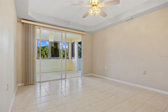 UNIT-2201 - 255 W End Dr, Condo with 2 bedrooms, 2 bathrooms and null parking in PUNTA GORDA FL | Image 10