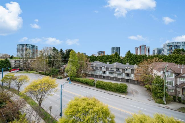 705 - 6888 Cooney Road, Condo with 2 bedrooms, 2 bathrooms and 1 parking in Richmond BC | Image 11