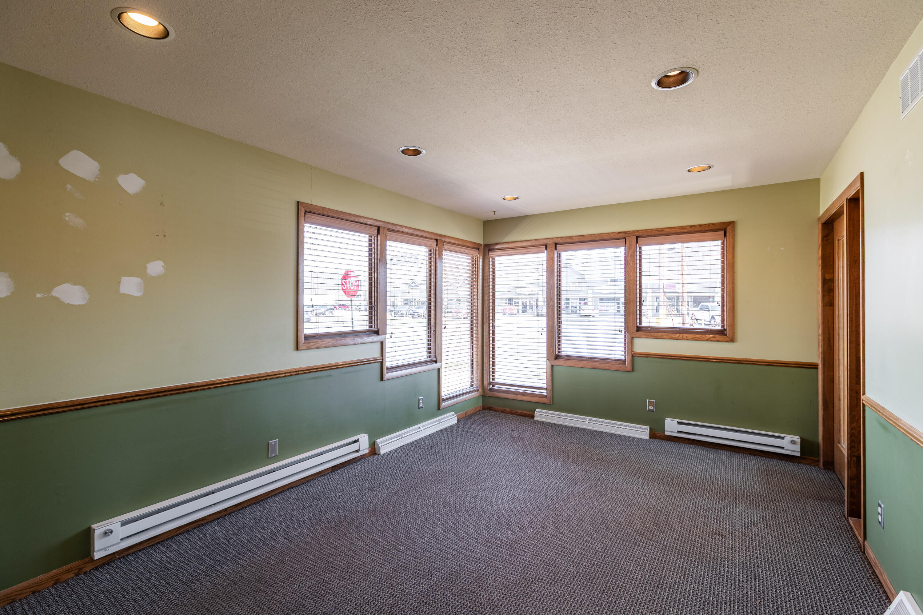 Commercial Lease in La Crosse 5