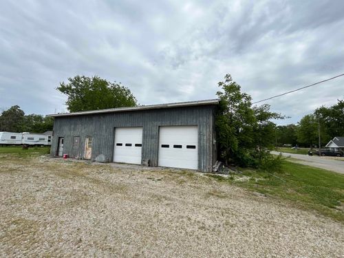 310 W Old Highway 50, Wheatland, IN, 47597-8162 | Card Image