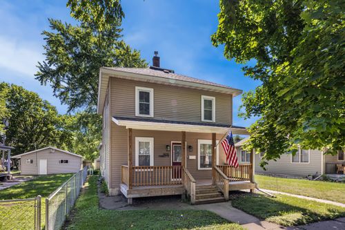 1406 Charles St, La Crosse, WI, 54603-2401 | Card Image