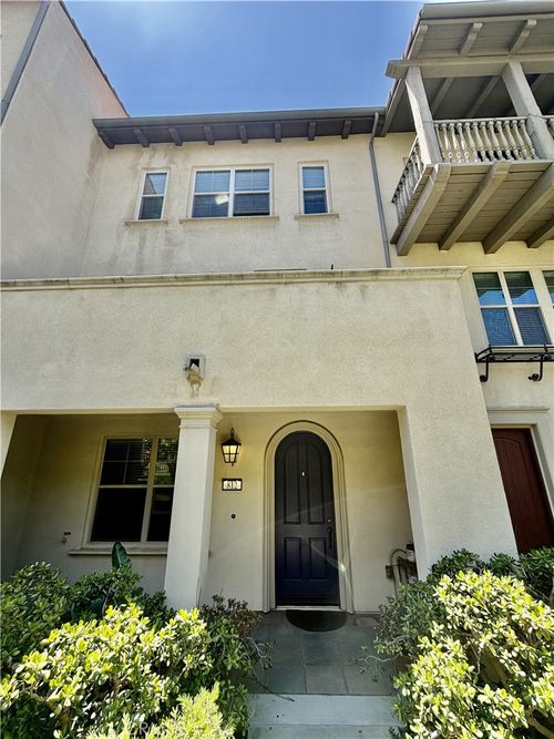 812 Citrus Pl, Pomona, CA, 91767 | Card Image
