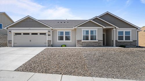 8 S 12th Street Lp, Selah, WA, 98942 | Card Image