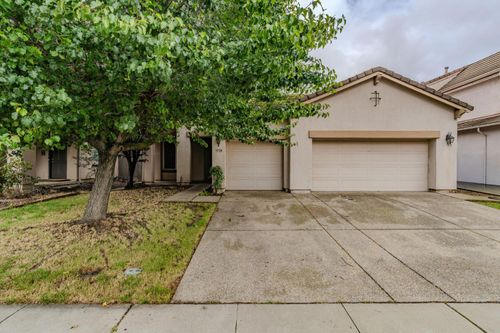 9728 Sand Hollow Way, Elk Grove, CA, 95757-8320 | Card Image