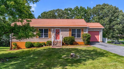 3002 Wilson Street, Bedford, VA, 24523 | Card Image