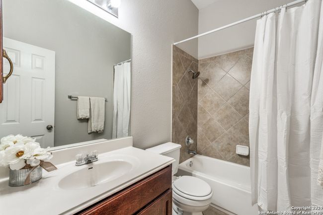 406 Primavera Loop, House other with 4 bedrooms, 4 bathrooms and null parking in Kyle TX | Image 26