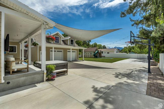 2040 E Lambourne Ave, House other with 7 bedrooms, 7 bathrooms and 12 parking in Millcreek UT | Image 66