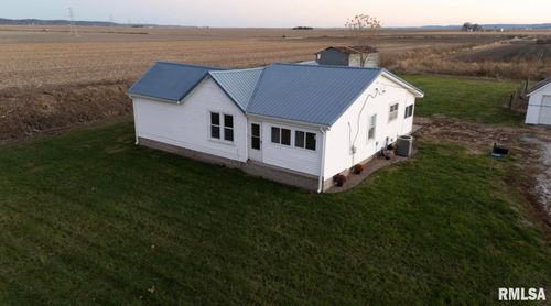 980 S Elm St, Hull, IL, 62343-1074 | Card Image