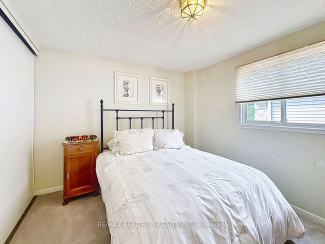 17 Colvin Cres, House other with 5 bedrooms, 4 bathrooms and 3 parking in Thornhill ON | Image 34