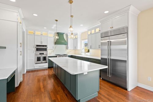 254 Hull Ave, Clintondale, NY, 12515-5112 | Card Image