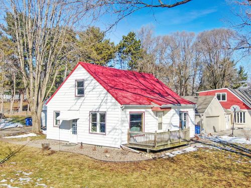 560 Court Road, Onalaska, WI, 54650 | Card Image