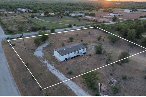 30 Tower Rd Road, Lockhart, TX, 78644 | Card Image