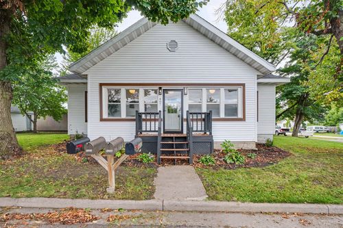 407 8th Ave W, DURAND, WI, 54736-1018 | Card Image