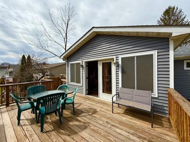 25 Manor Ln, House other with 3 bedrooms, 1 bathrooms and 4 parking in Westbrookville NY | Image 18