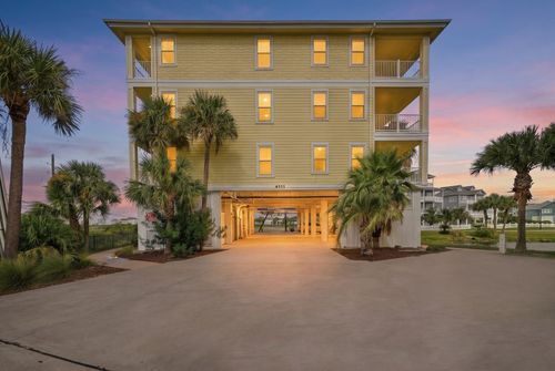 101-4111 Pointe West Dr, Galveston, TX, 77554-3055 | Card Image
