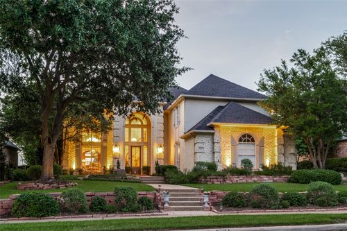 6813 Columbine Way, Plano, TX, 75093-6345 | Card Image