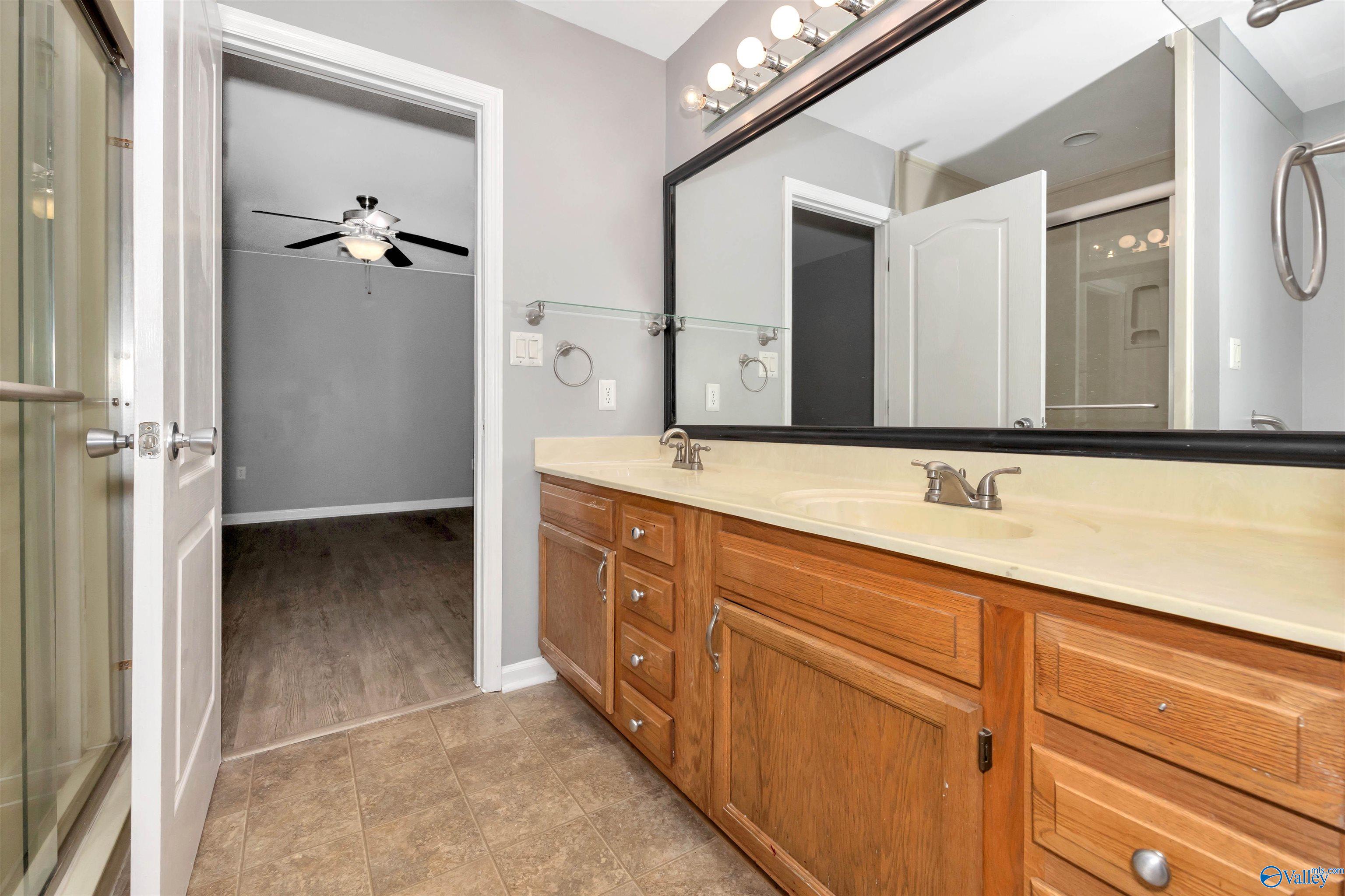 Residential Lease in Madison 4