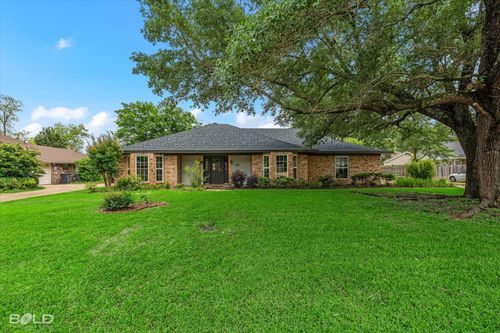 2202 Landau Ln, Bossier City, LA, 71111-5533 | Card Image