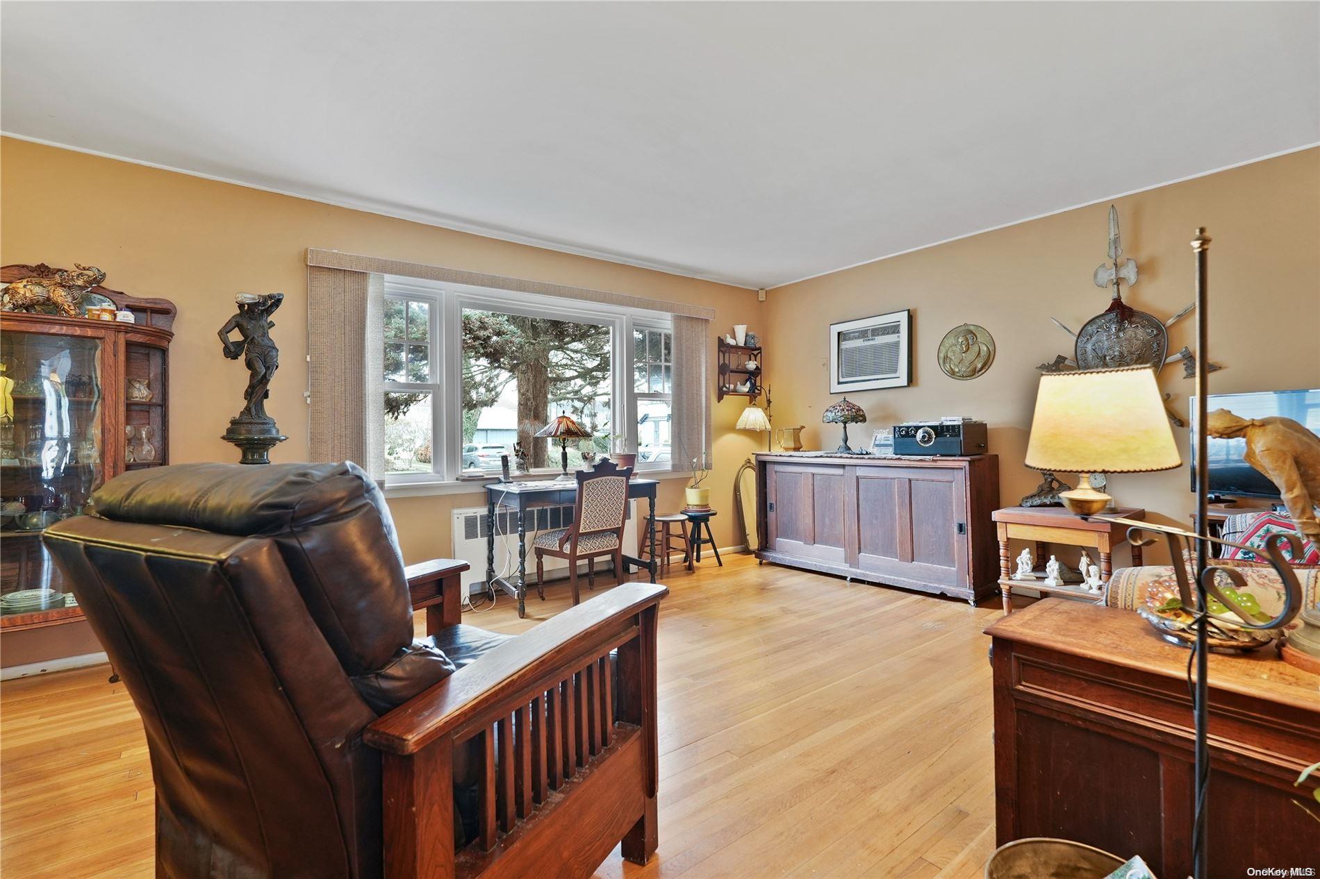 Residential in Hempstead 3