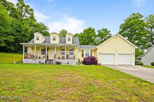 216 Mountain Rd, New Tazewell, TN, 37825-4439 | Card Image