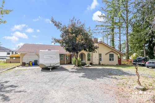house-20178 8 Avenue, Langley, BC, V2Z1V6 | Card Image