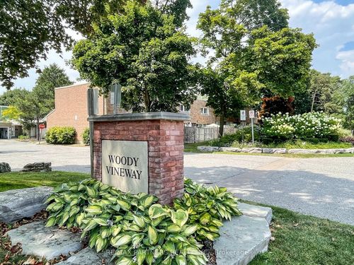 46 Woody Vine Way, North York, ON, M2J4H6 | Card Image