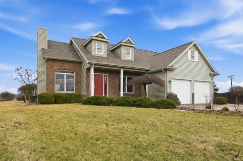 444 Goldenrod Ct, Bluffton, IN, 46714-8817 | Card Image